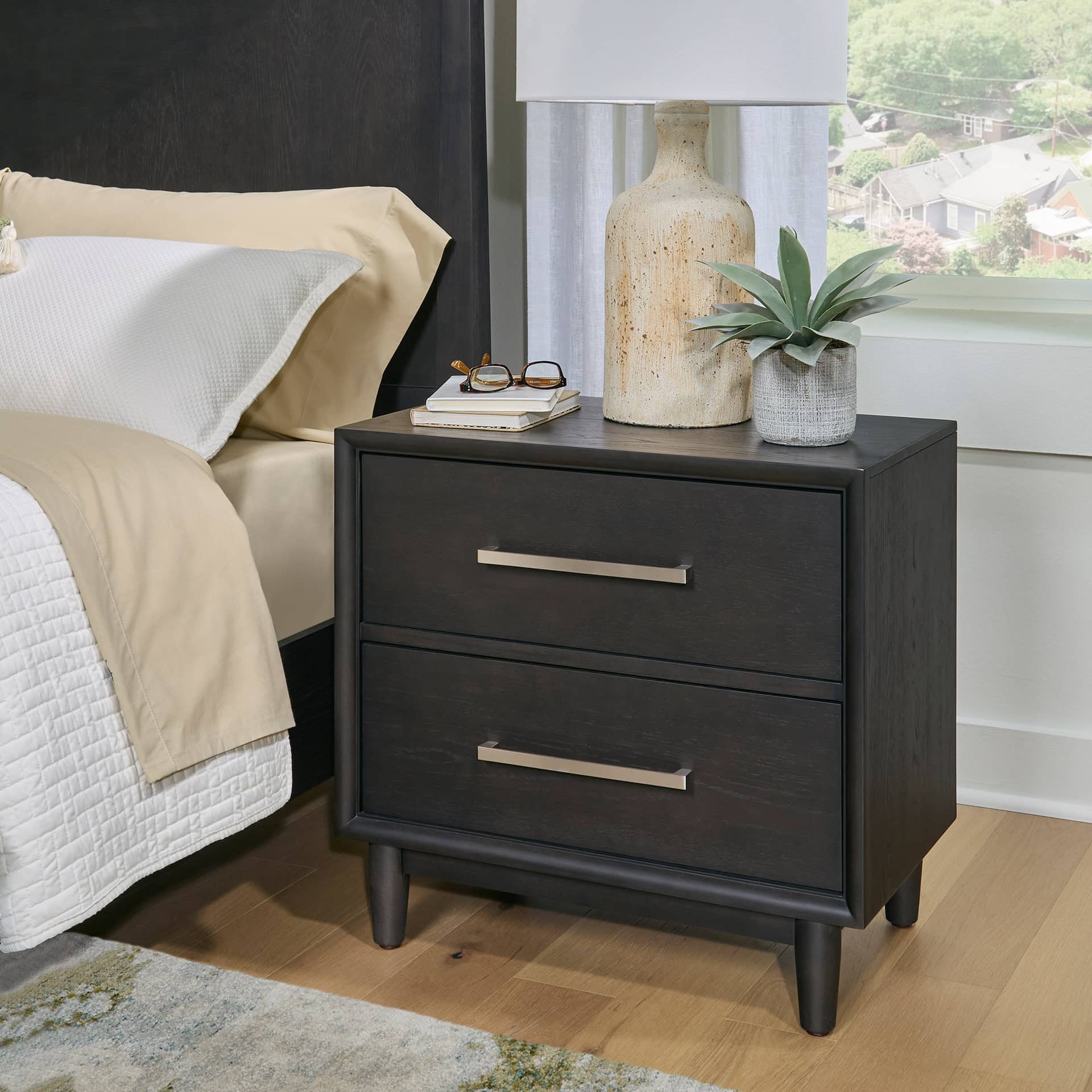 Redmond 2-Drawer Nightstand