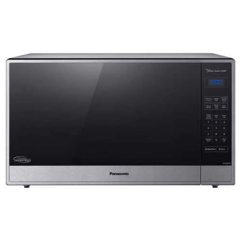 Panasonic 2.2 cu.ft. Countertop Microwave with Cyclonic Wave Inverter image 2