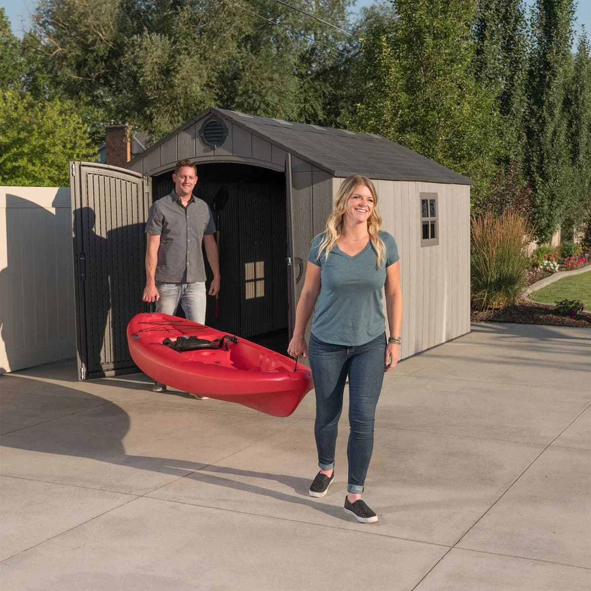 Lifetime 8' x 12.5' Shed image 9