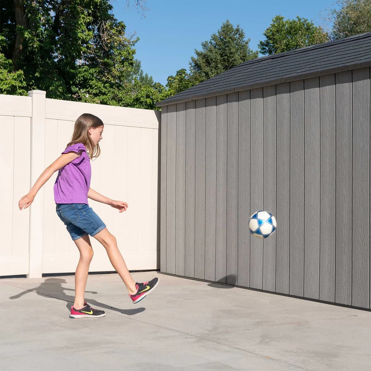 Lifetime 8' x 12.5' Shed image 11