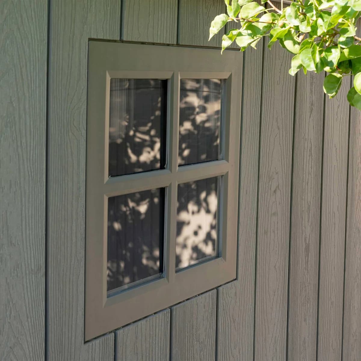 Lifetime 8' x 12.5' Shed image 13