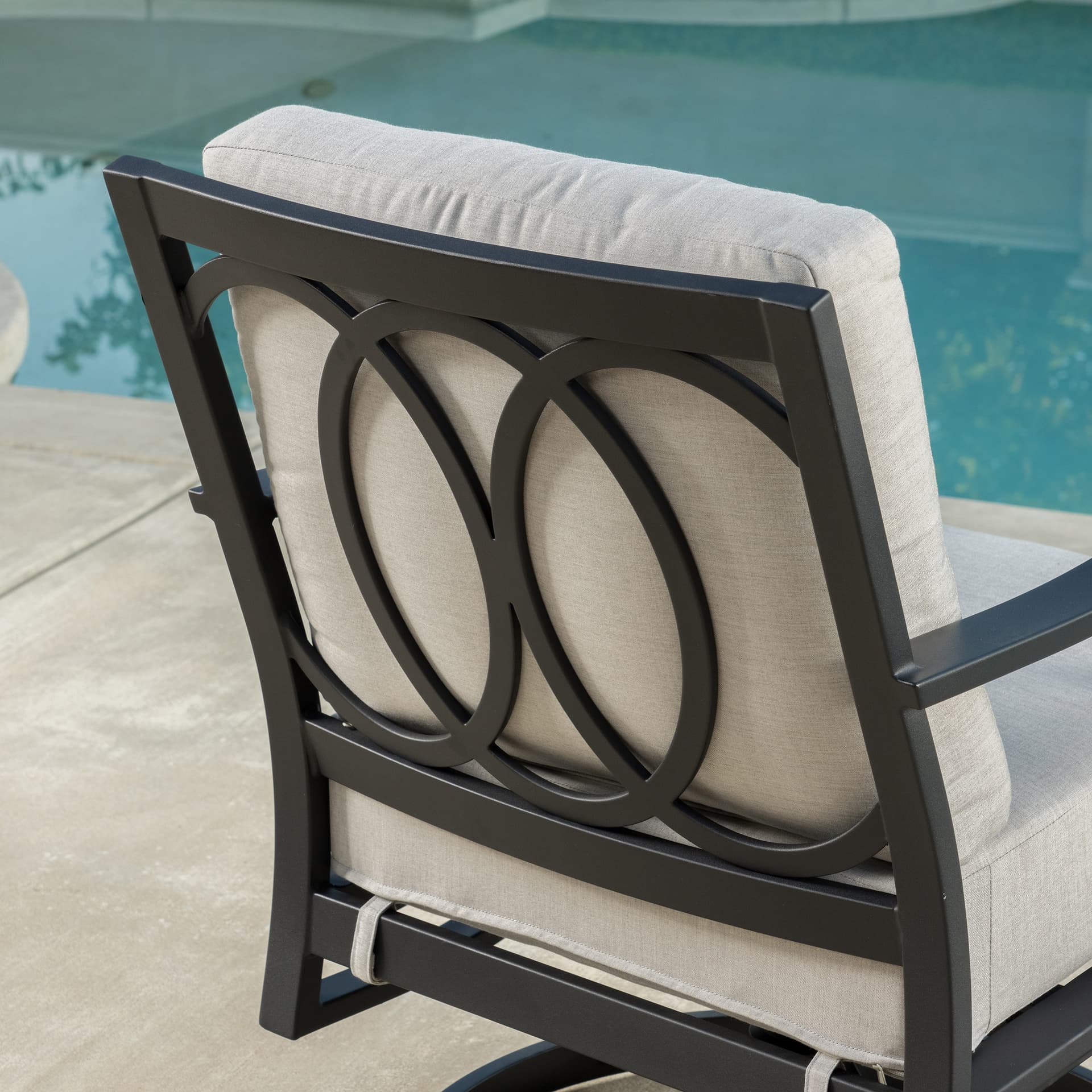 Abington 4-Piece Seating Set image 4