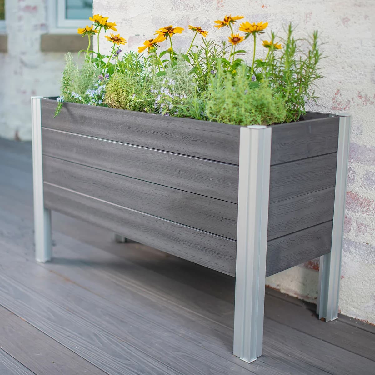Vita Urbana Greens Elevated Garden image 4