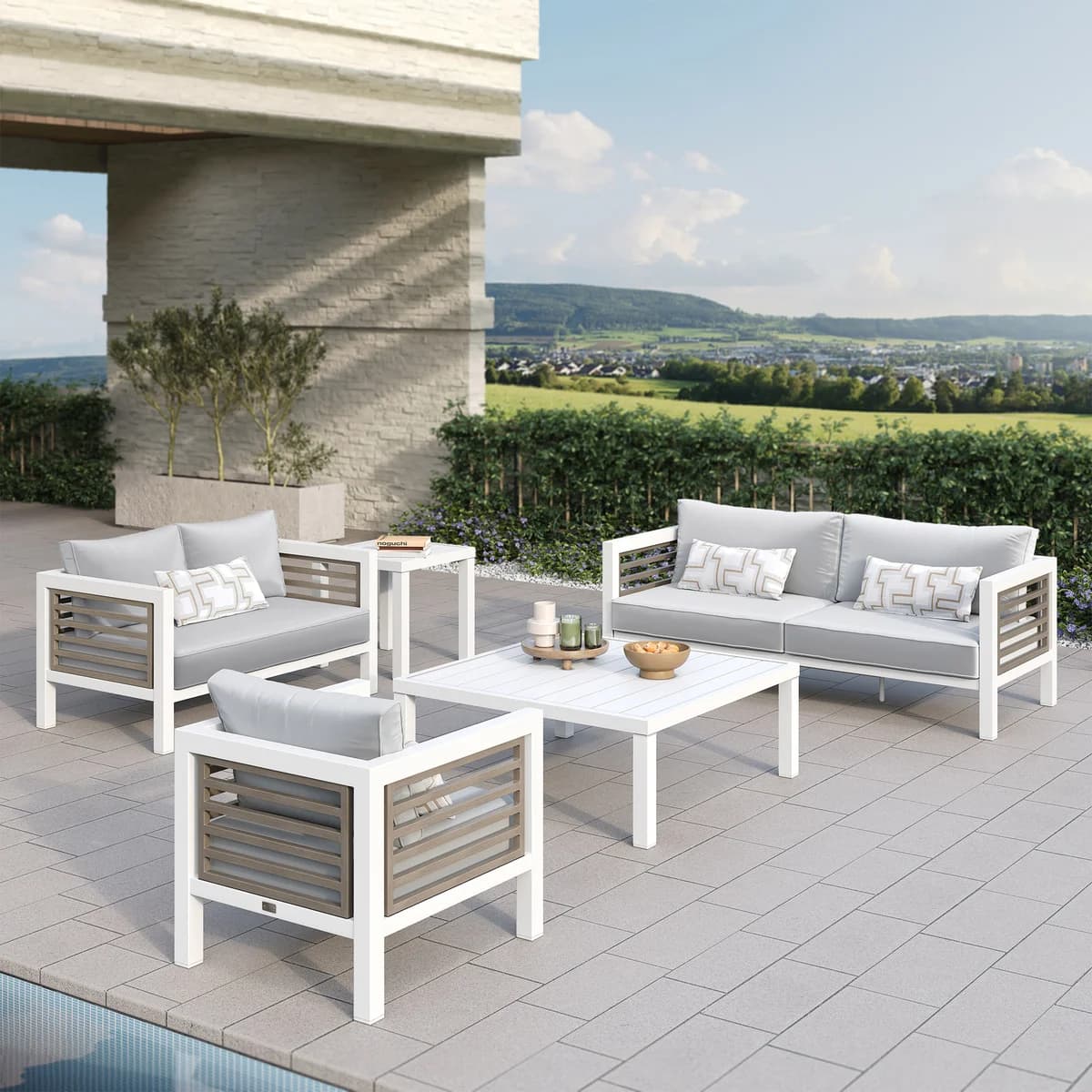 Grand Leisure Cullen 5-piece Outdoor Deep Seating Set, White