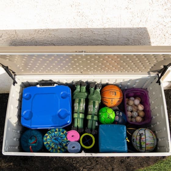 Suncast Extra Large Deck Box 170G image 6