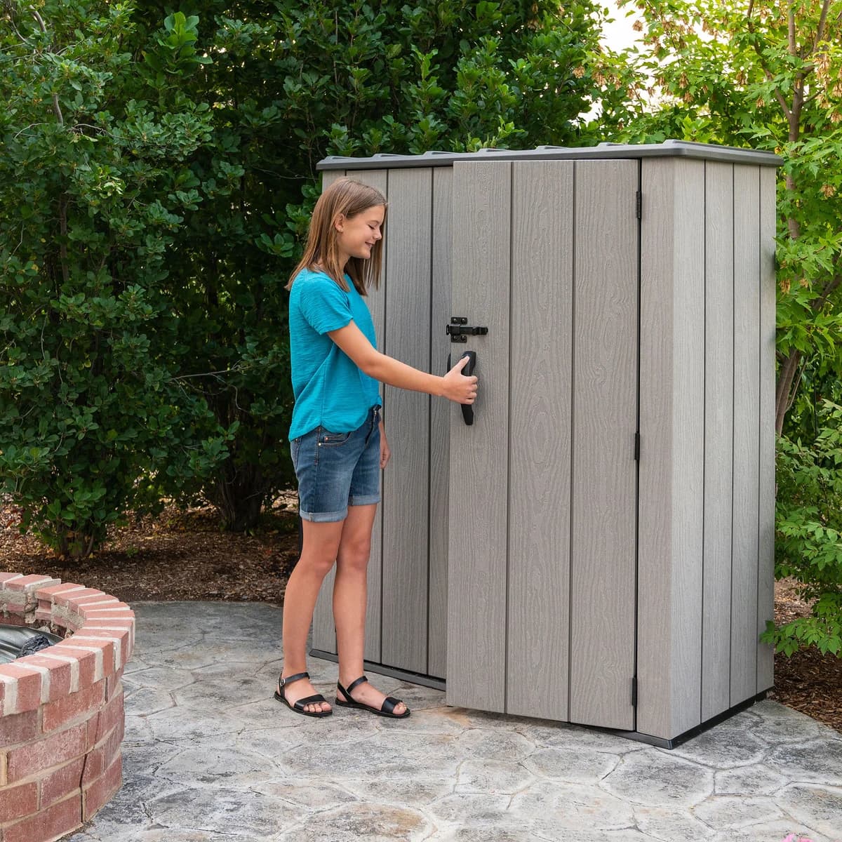 Lifetime Vertical Storage Shed image 3