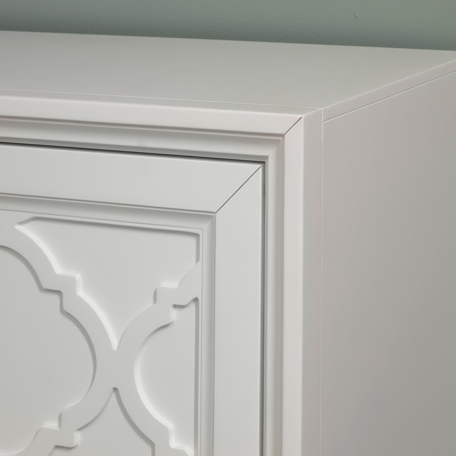Universal Broadmoore Wynne Accent Console image 6
