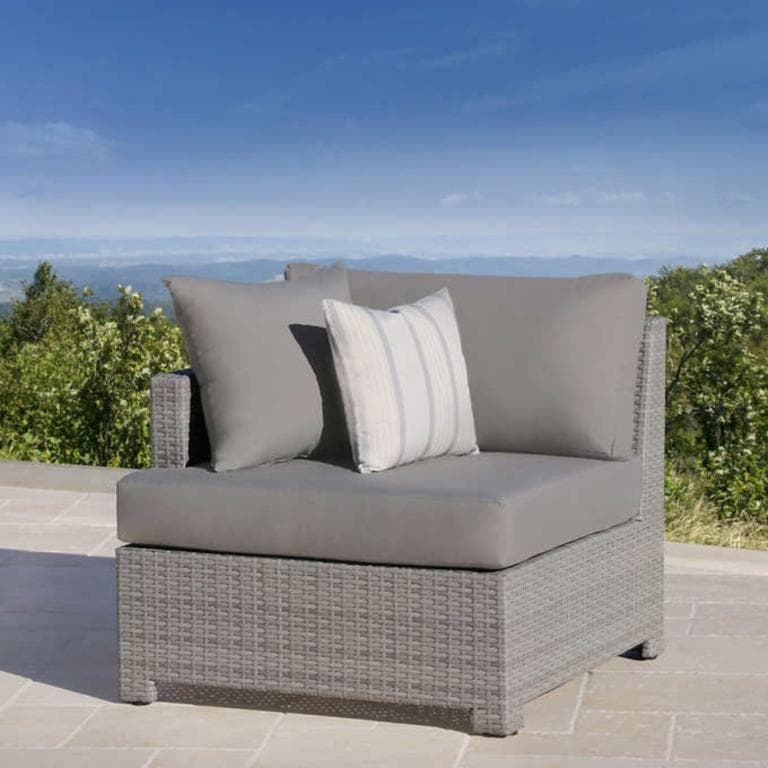 Belmont 6-Piece Modular Outdoor Sectional Set image 3