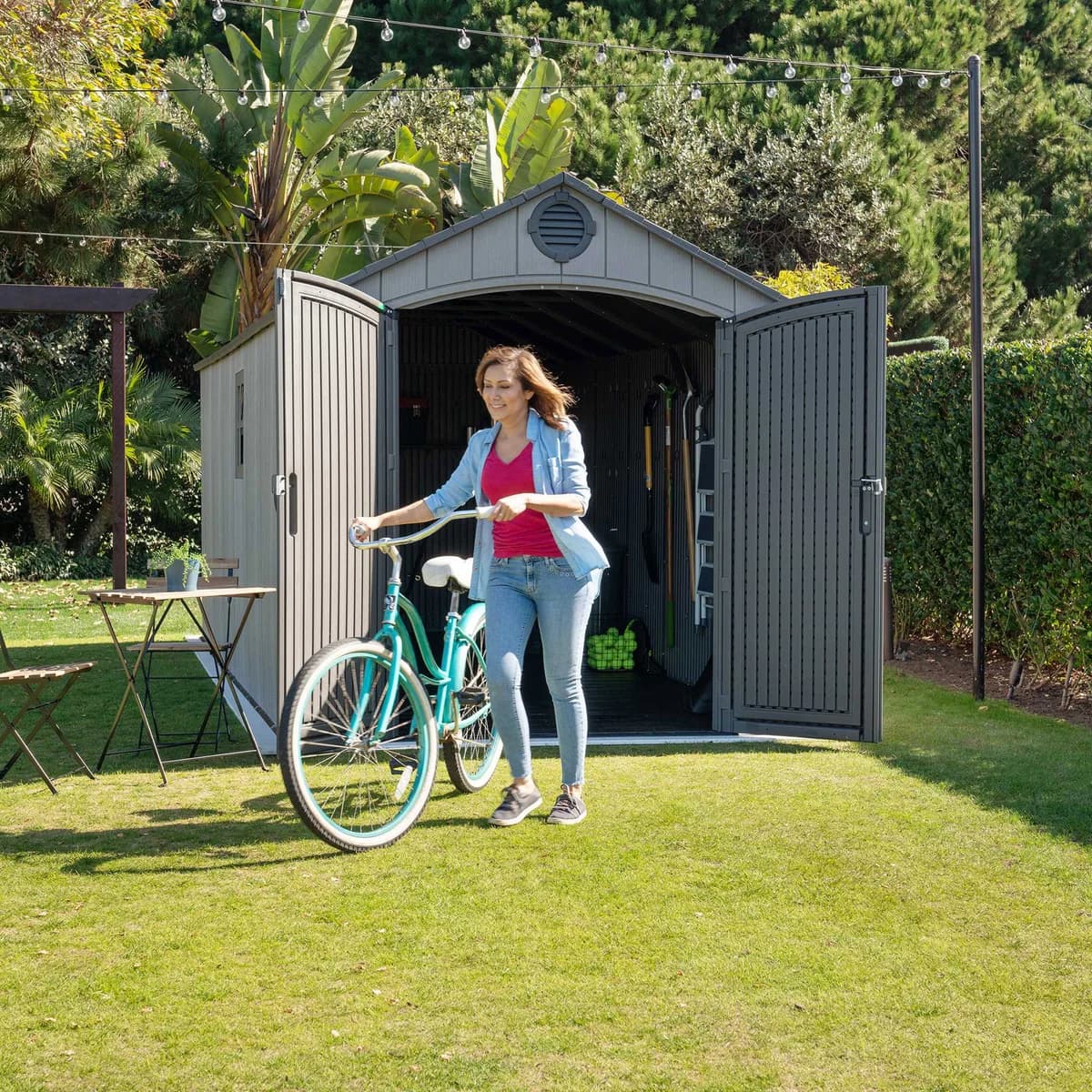 Lifetime 8' x 17.5' Shed image 2
