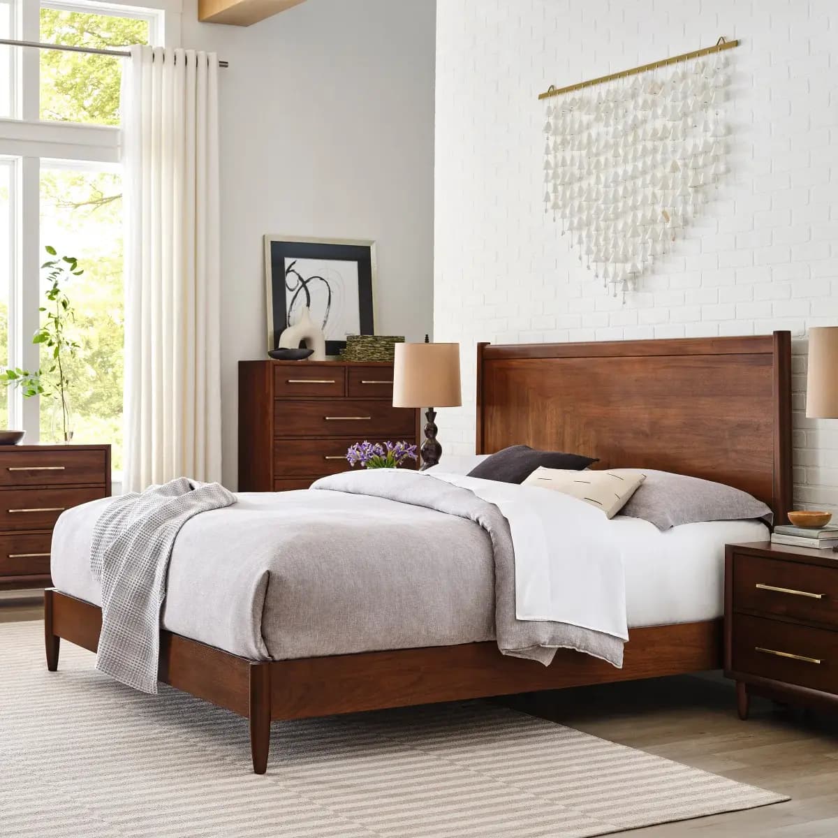 Marina Del Rey Bed, King image 2
