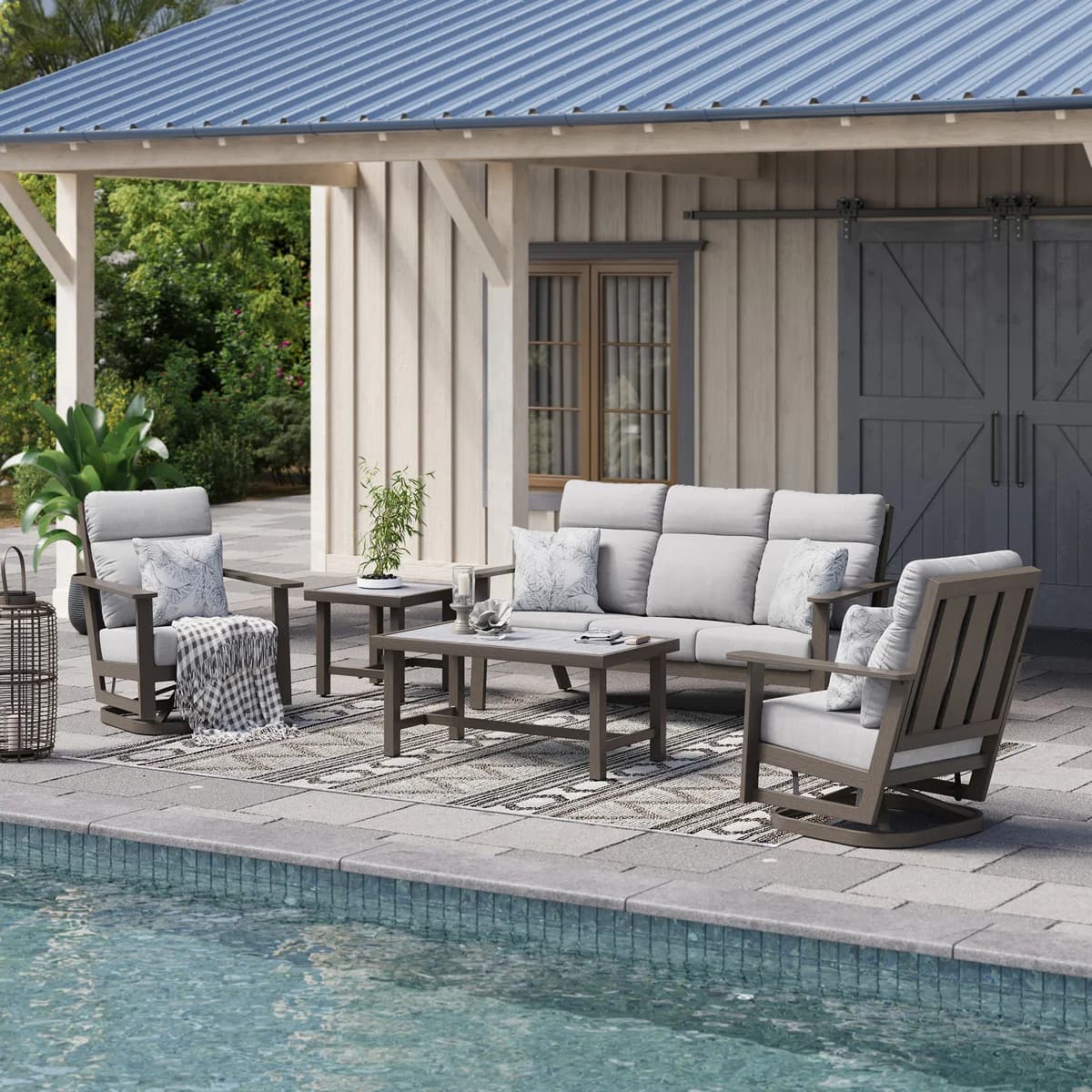 Grand Leisure Everett 5-Piece Outdoor Patio Deep Seating Set