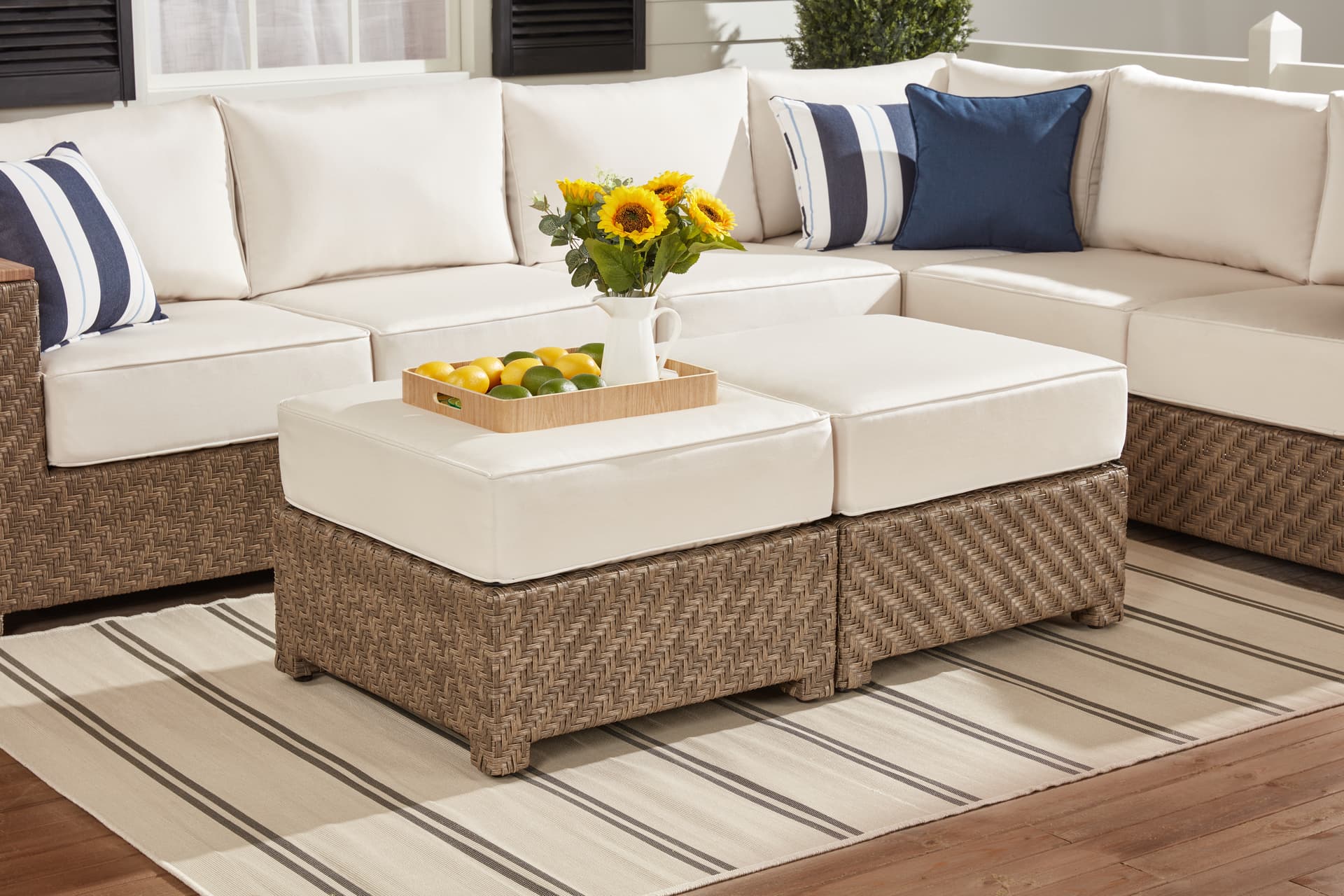 Nolan 6-piece Outdoor Patio Modular Sectional Set image 7