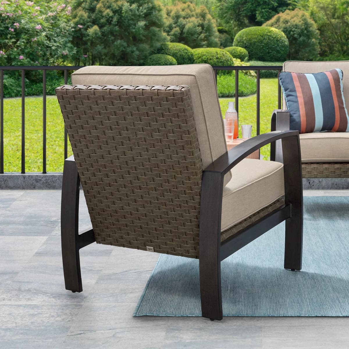 Harper 4-Piece Seating image 3