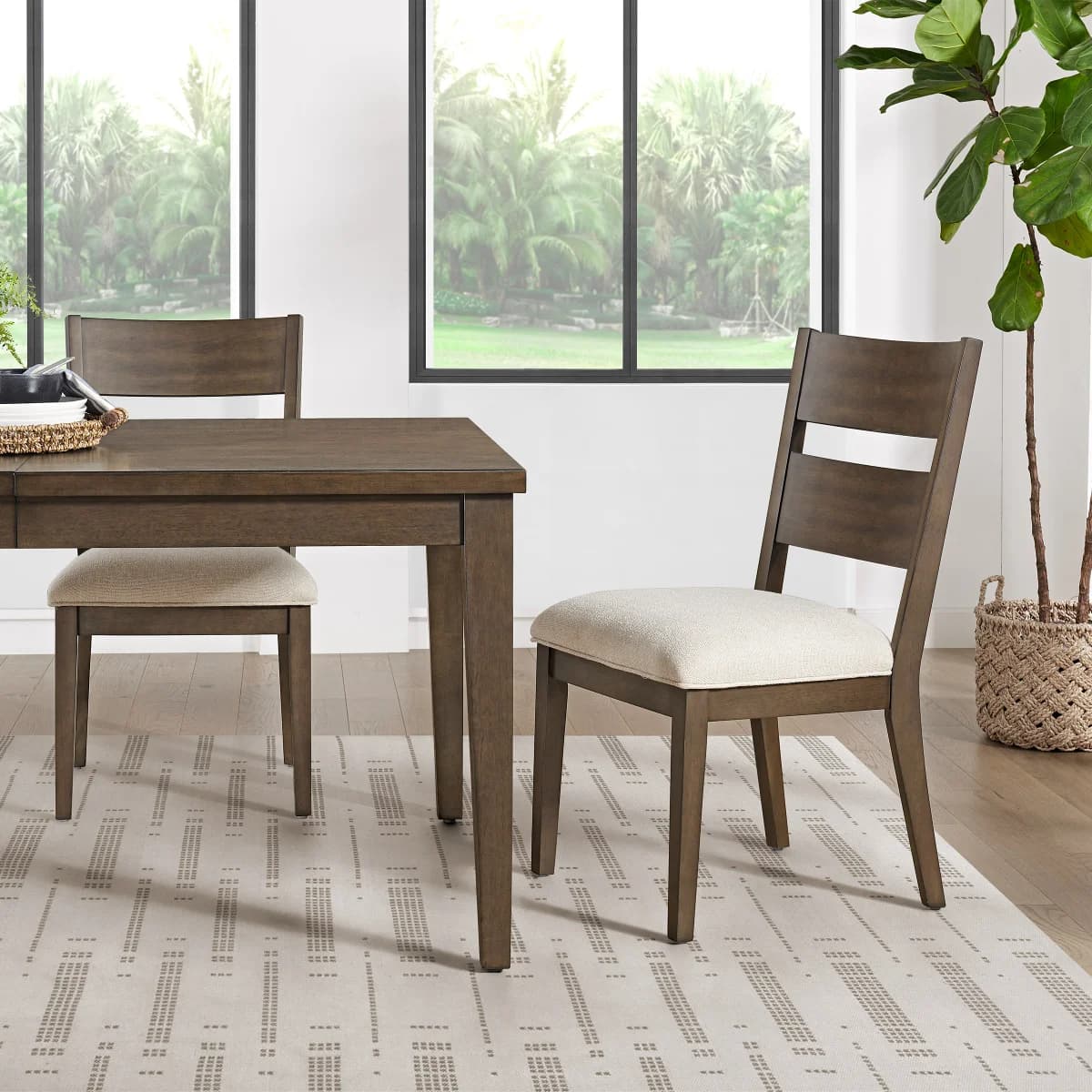 Cortland 7-piece Dining Table Set image 5