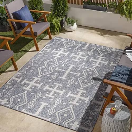 Livabliss Sawyer Diamond Boho Outdoor Area Rug,5'3" x 7', Blue