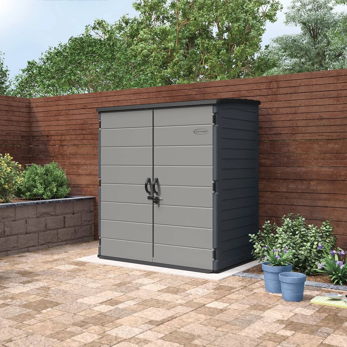 Suncast 6' x 4' Vertical Storage Shed